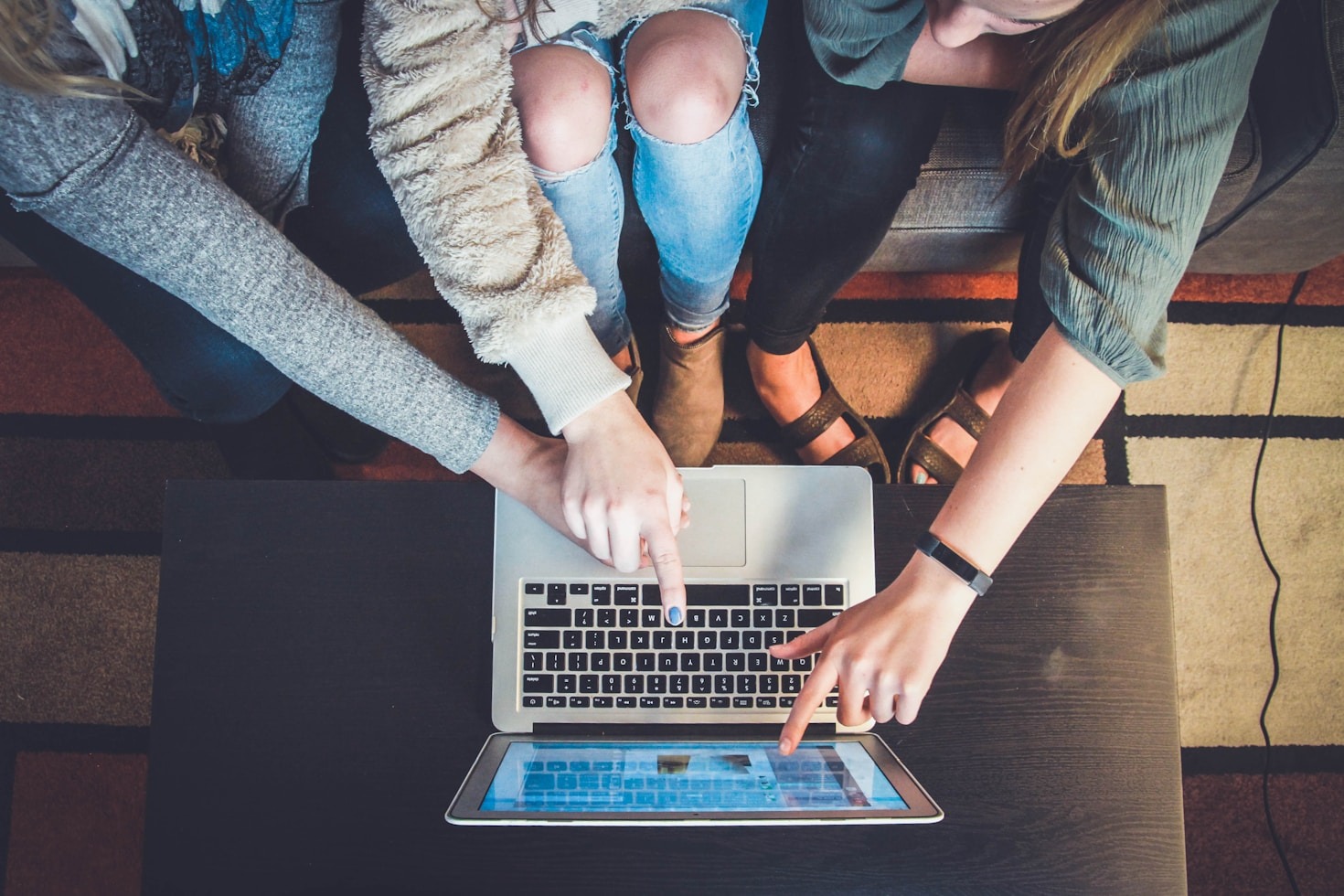 10 Must-Know Referral Deals for Travelers